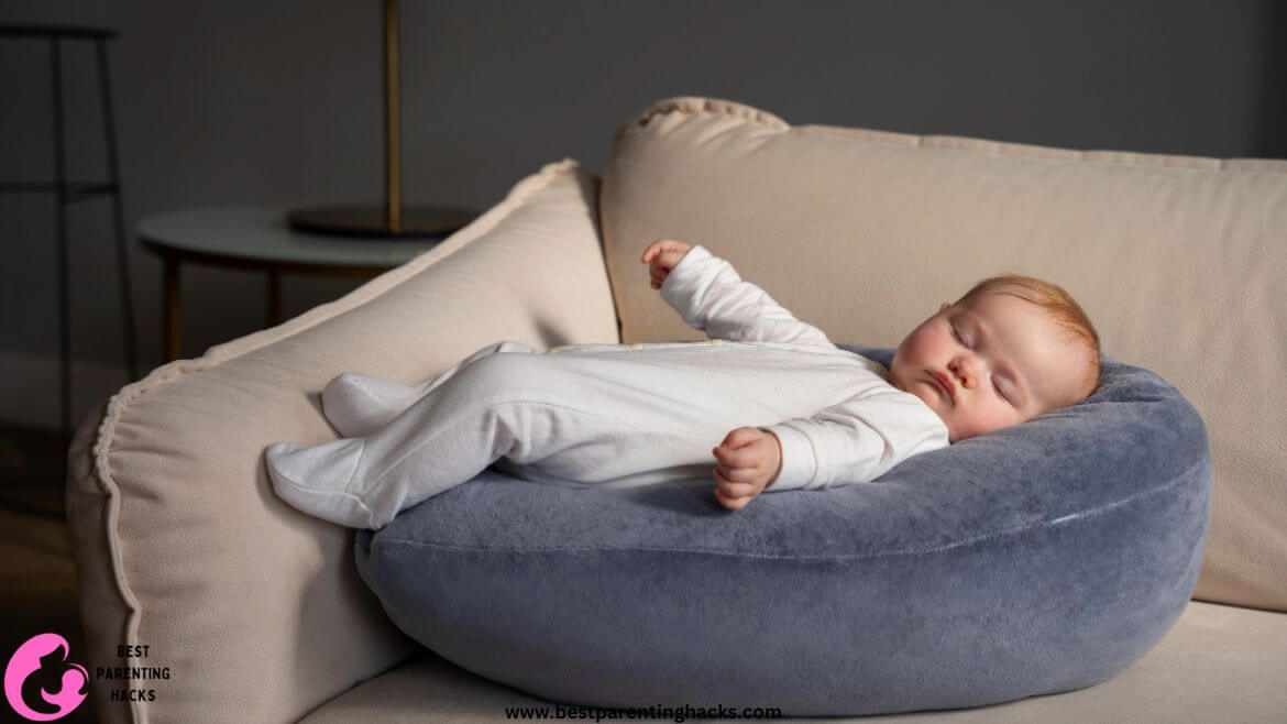 Can My Baby Sleep in Snuggle Me? A Comprehensive Guide