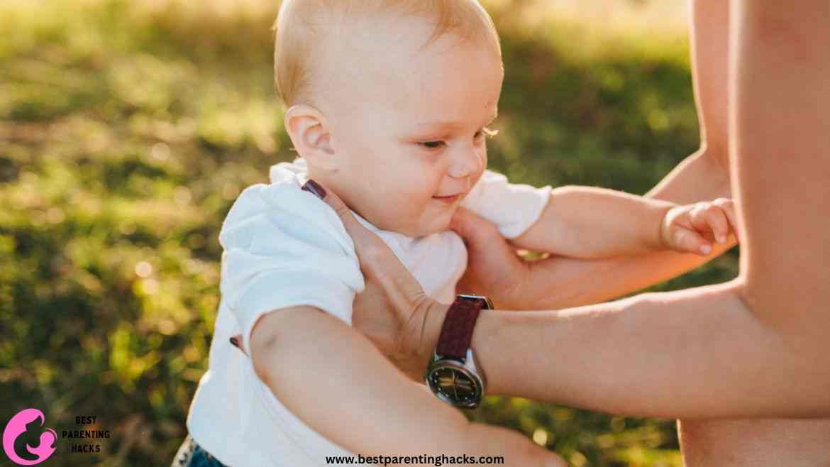 shoulder popping infant